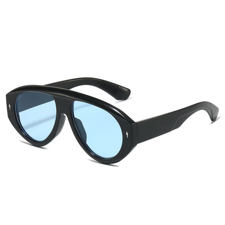 Fashion-Forward Sculptural Sunglasses Stornfield