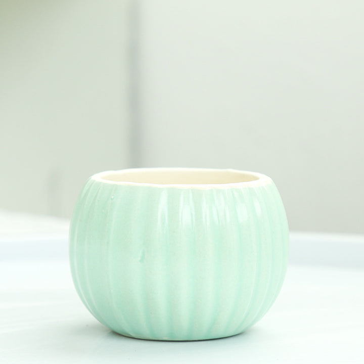 Ribbed Ceramic Planter Stornfeild