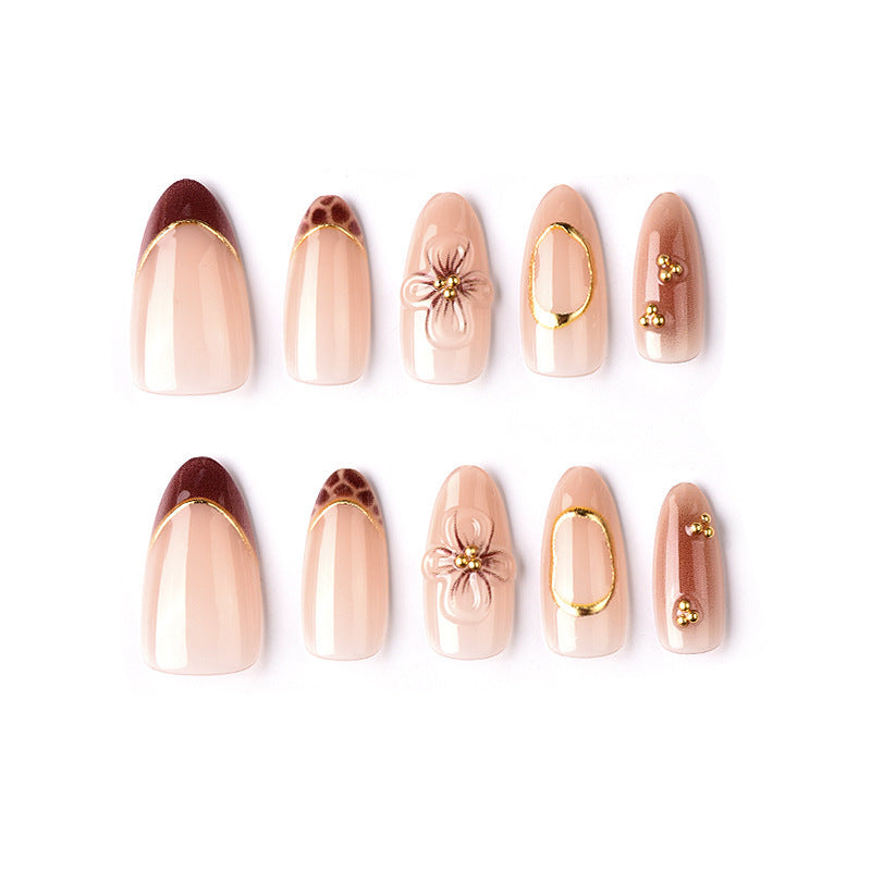 Exclusive nail art creation Stornfield