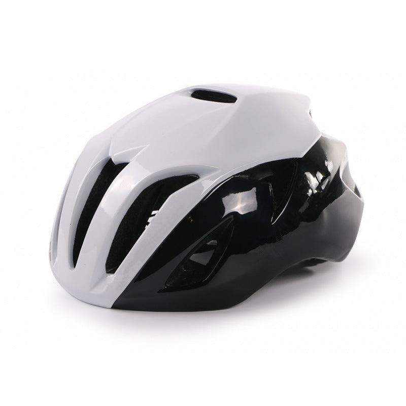 Aerodynamic Cycling Helmet Stornfield