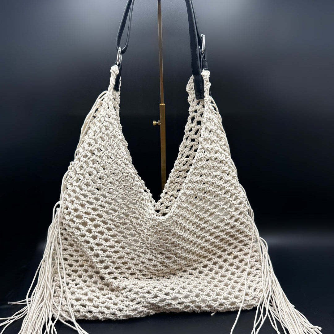 Macrame Hobo Bag with Fringes and Robust Design Stornfield