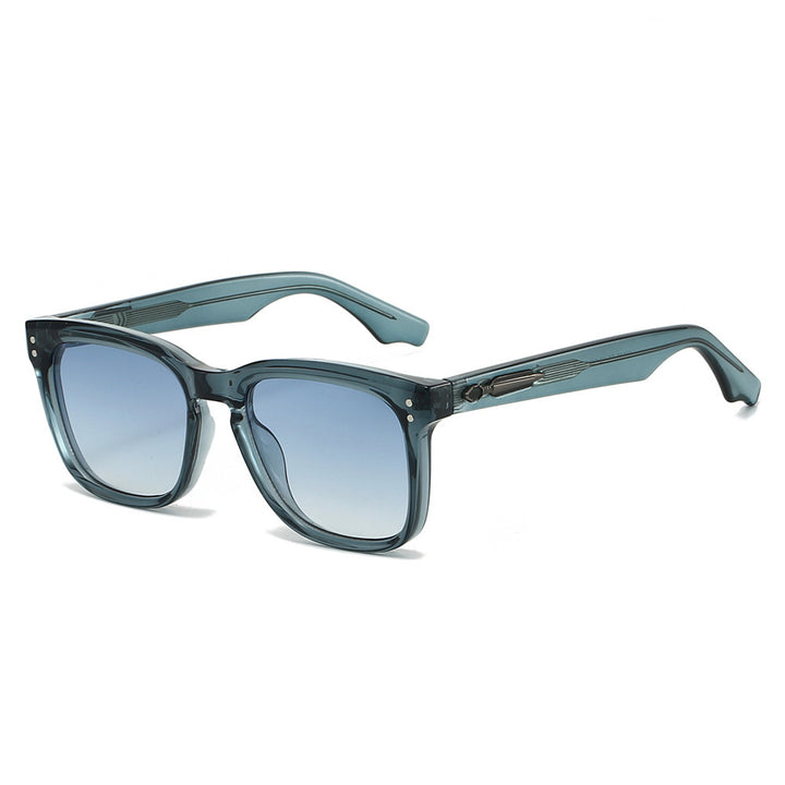 Ladies sunglasses in elegant rectangular design by Stornfield