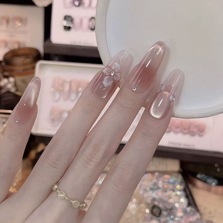 Press-On Nail Art Stornfield