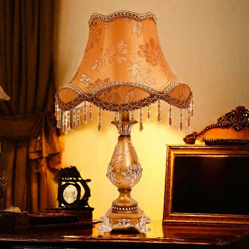 Vintage Floral Table Lamp