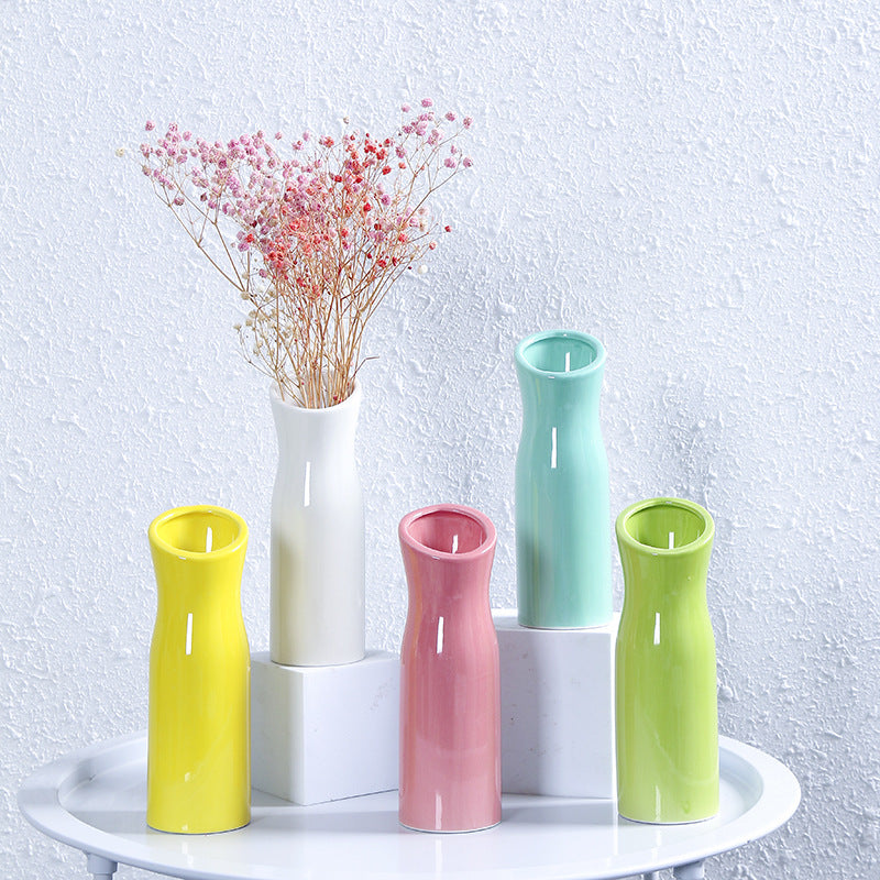 Modern Sleek Ceramic Vase Stornfeild
