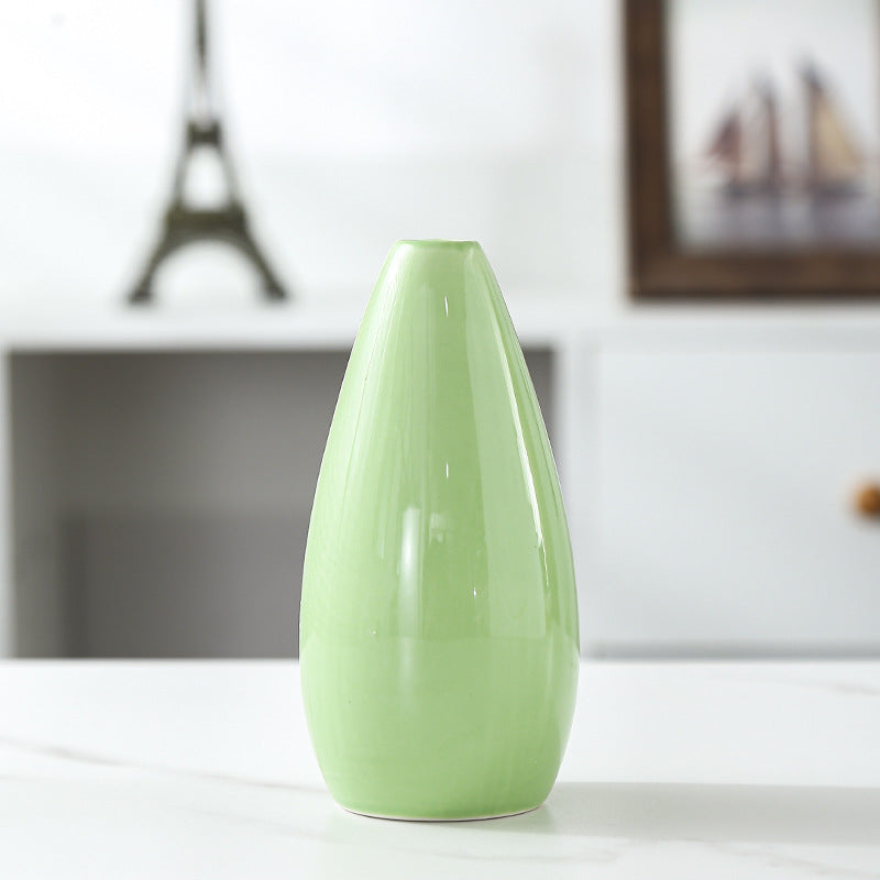 Elegant Modern Ceramic Vase Stornfeild