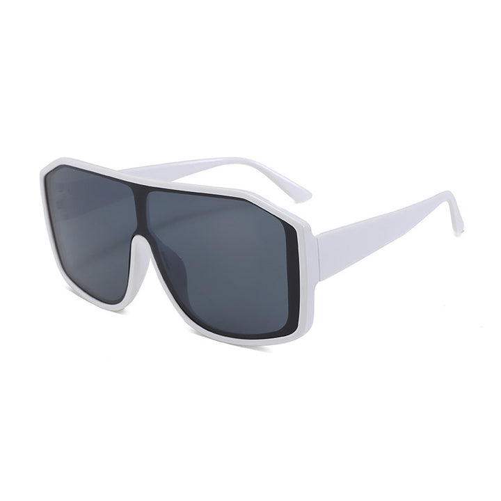 Ladies Fashion Oversized Sunglasses in Futuristic Design Stornfield