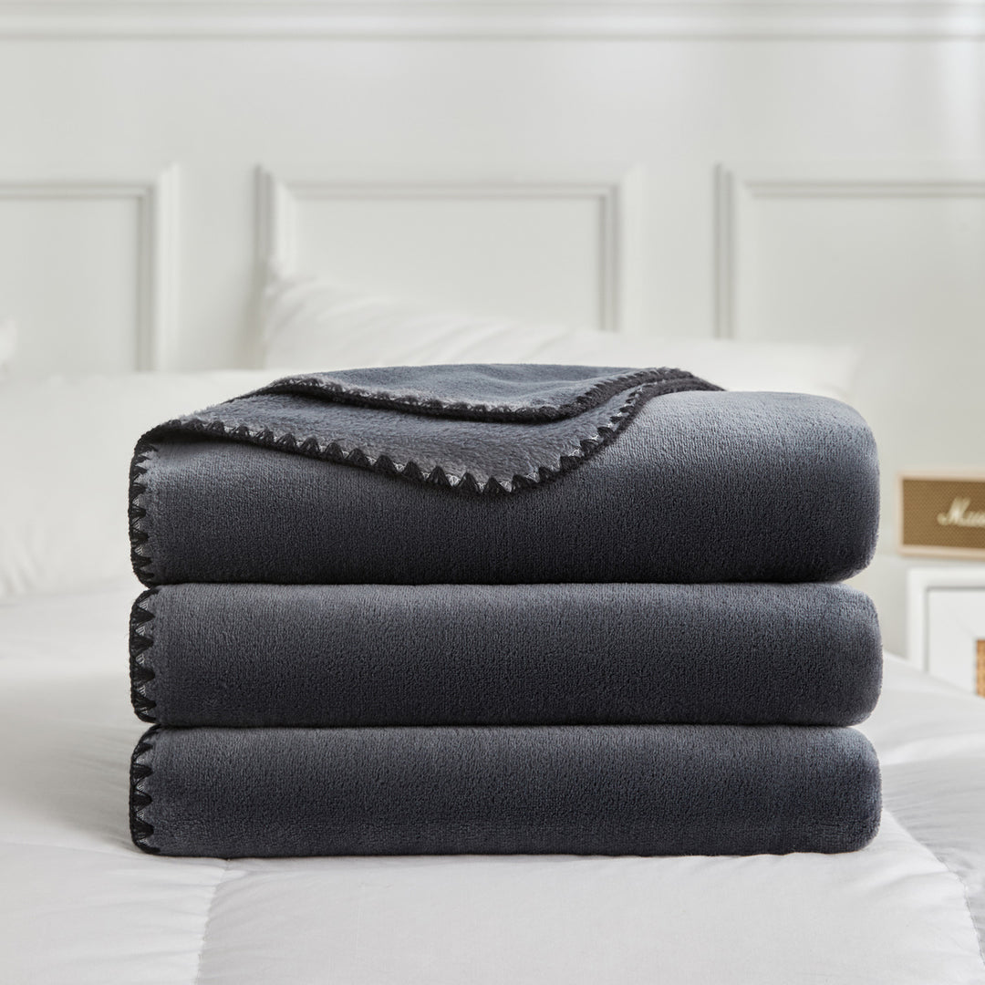 Ultra Soft Fleece Throw Blanket