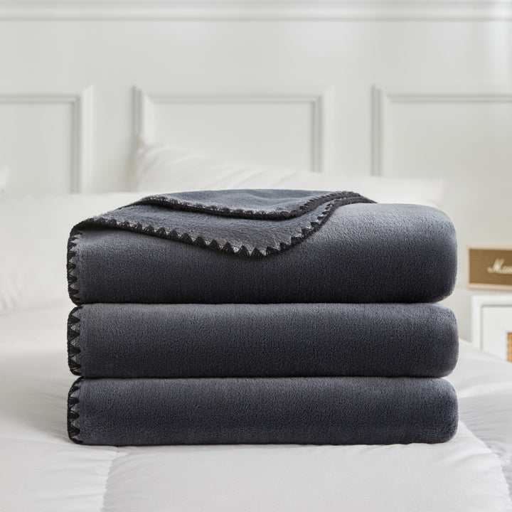 Ultra Soft Fleece Throw Blanket