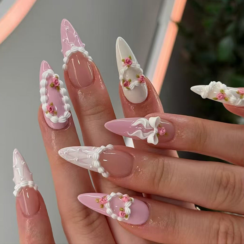 Artistic Floral Design Press-On Nail Set Stornfield