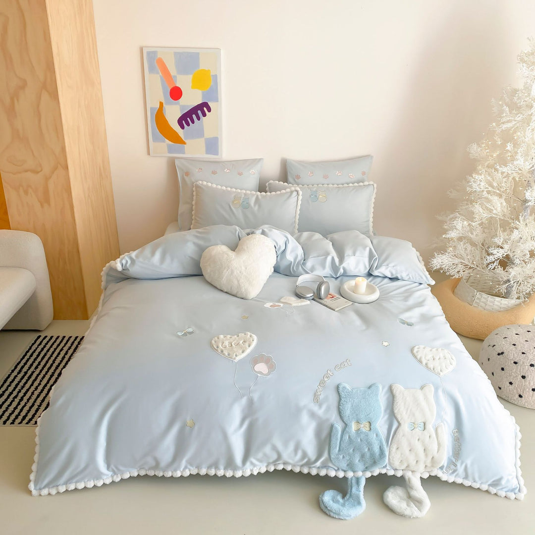 Cute bedding set made of fine satin with 3D cat appliqués, pompom trim & decorative pillow