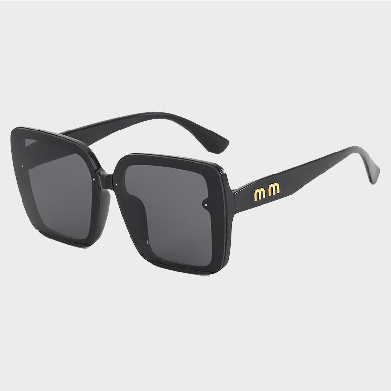 Women's sunglasses in modern square style Stornfield