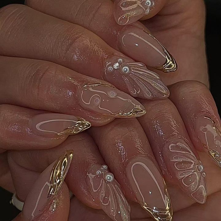 Artistic fingernails with curved decorations Stornfield