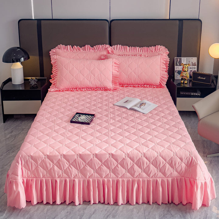Stylish Quilted Bedspread Set