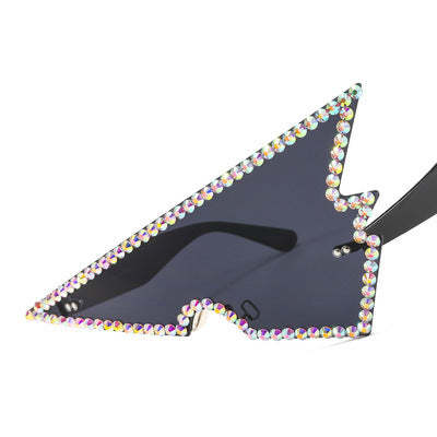 Women extravagantly shaped sunglasses Stornfield
