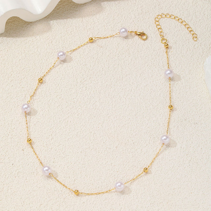 Elegant Pearl and Gold Chain Necklace Stornfield
