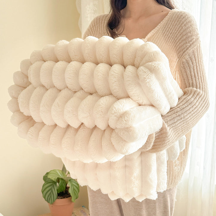 Women's Oversized Snuggle Blanket with Haptic Stornfield