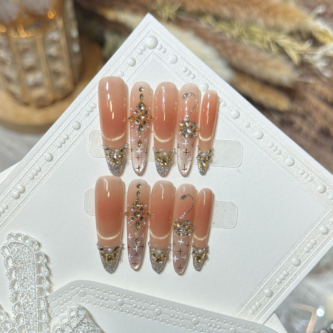 Elegant Nail Art Set Stornfield