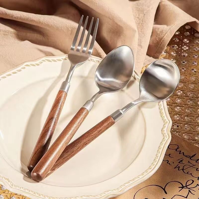 Exclusive Cake Cutter Stornfield