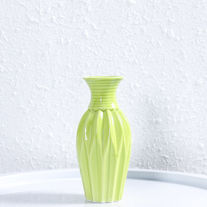 Modern Ribbed Ceramic Flower Vase Stornfeild