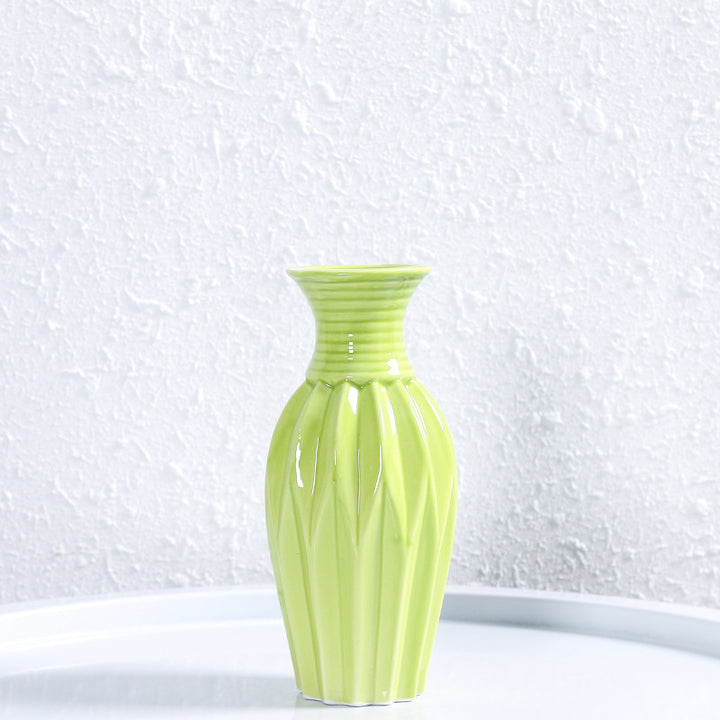 Modern Ribbed Ceramic Flower Vase Stornfeild
