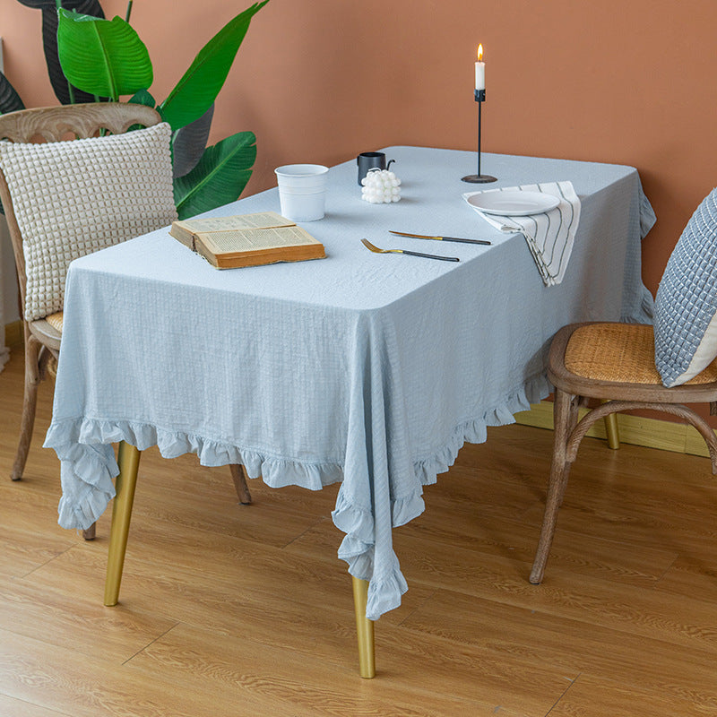 Rectangular tablecloth made of cotton waffle fabric with fine ruffle trim
