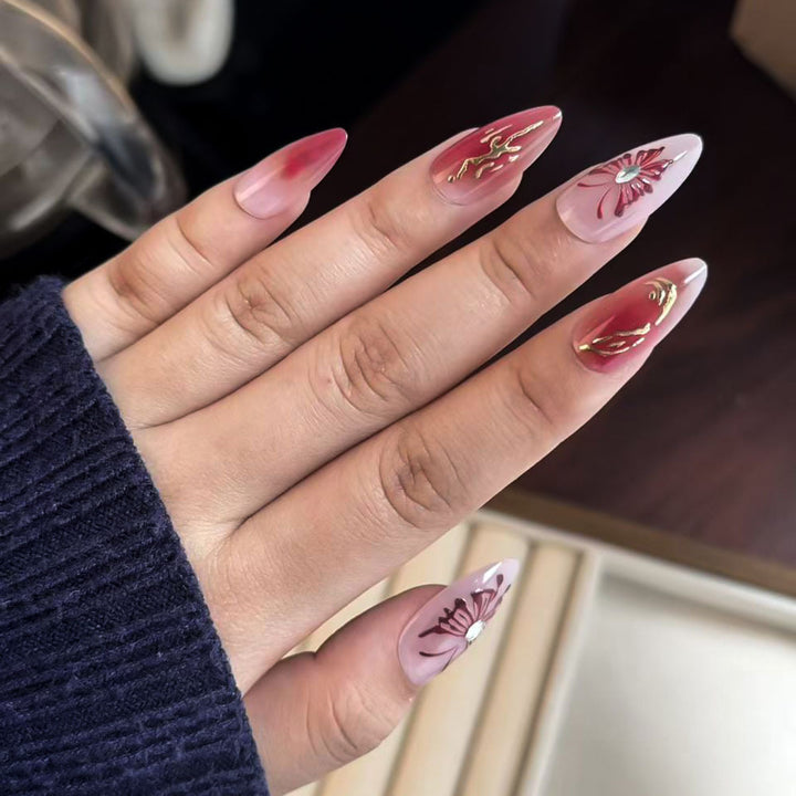 Elegant Hand-Painted Press-On Nail Art Stornfield