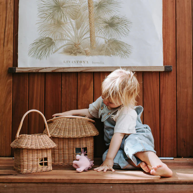 Playful storage basket in house design Stornfield