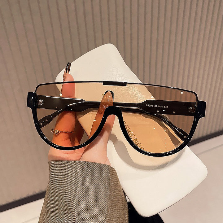 Women's Sporty Protective Goggles with Futuristic Design Stornfield