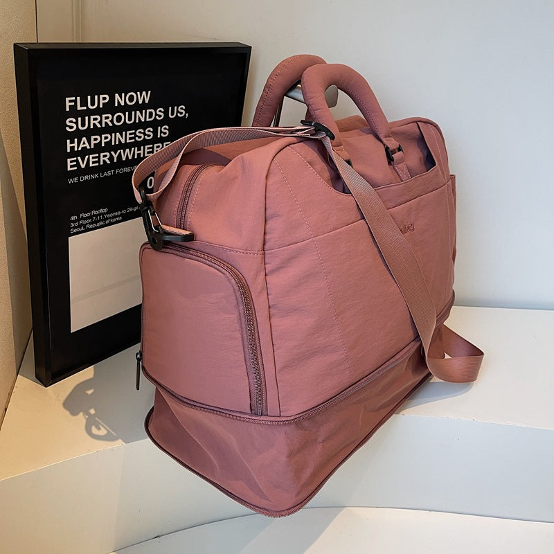 Stylish Sports And Travel Bag With Spacious Interior Compartment Stornfield