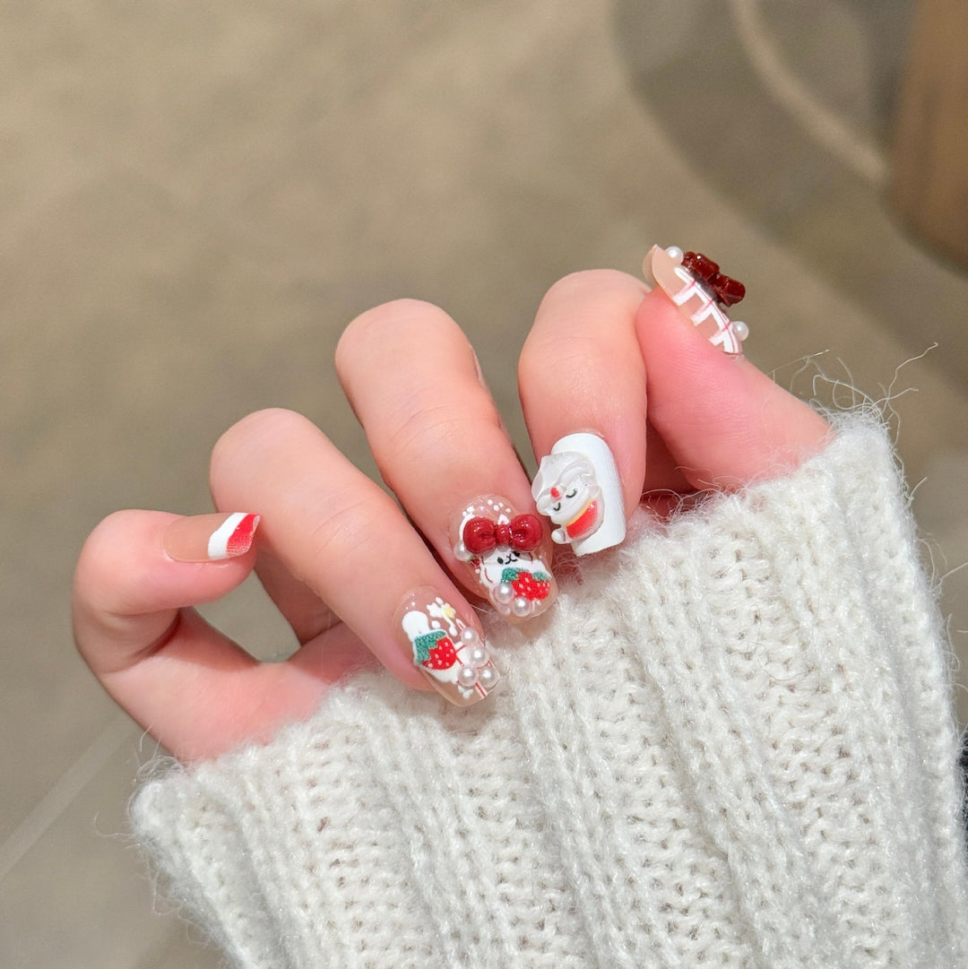 Whimsical Character-Themed Press-On Nail Art Stornfield
