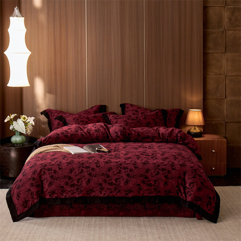 Duvet cover set made of densely woven cotton satin with ornamental jacquard pattern and reversible function