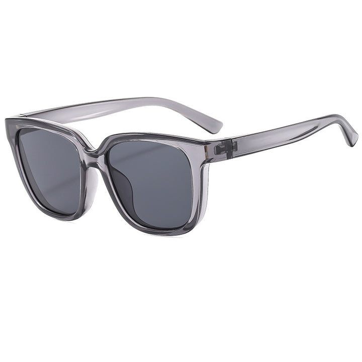 Ladies Cat-Eye Sunglasses with elegant and modern frame Stornfield