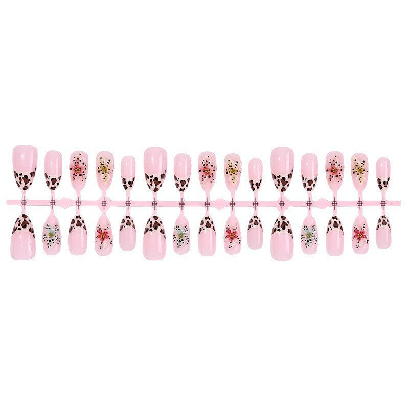 Exquisite Nail Art Set with Floral and Animal Design Stornfield