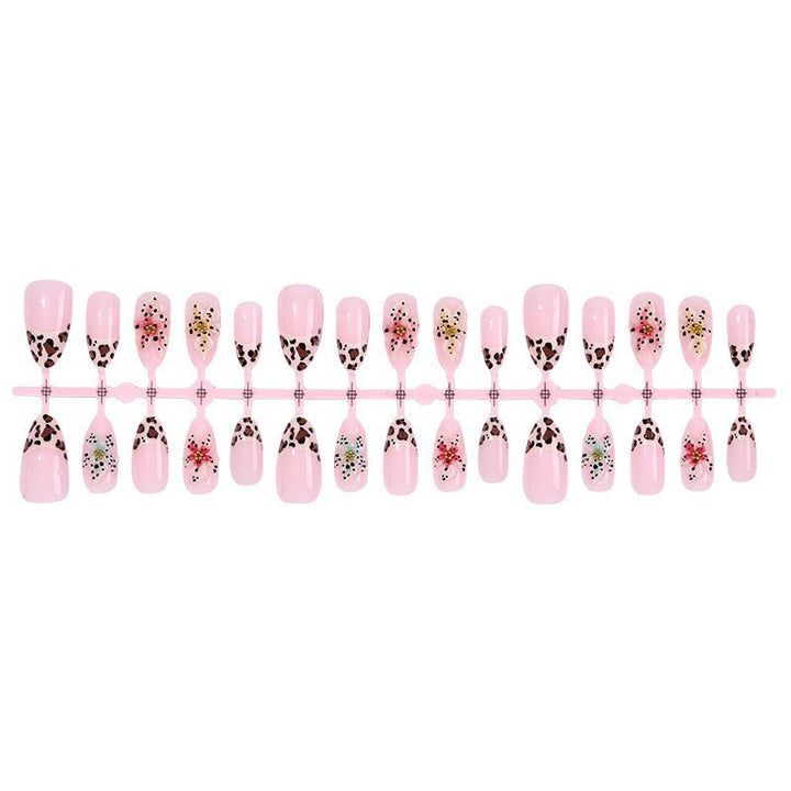 Exquisite Nail Art Set with Floral and Animal Design Stornfield
