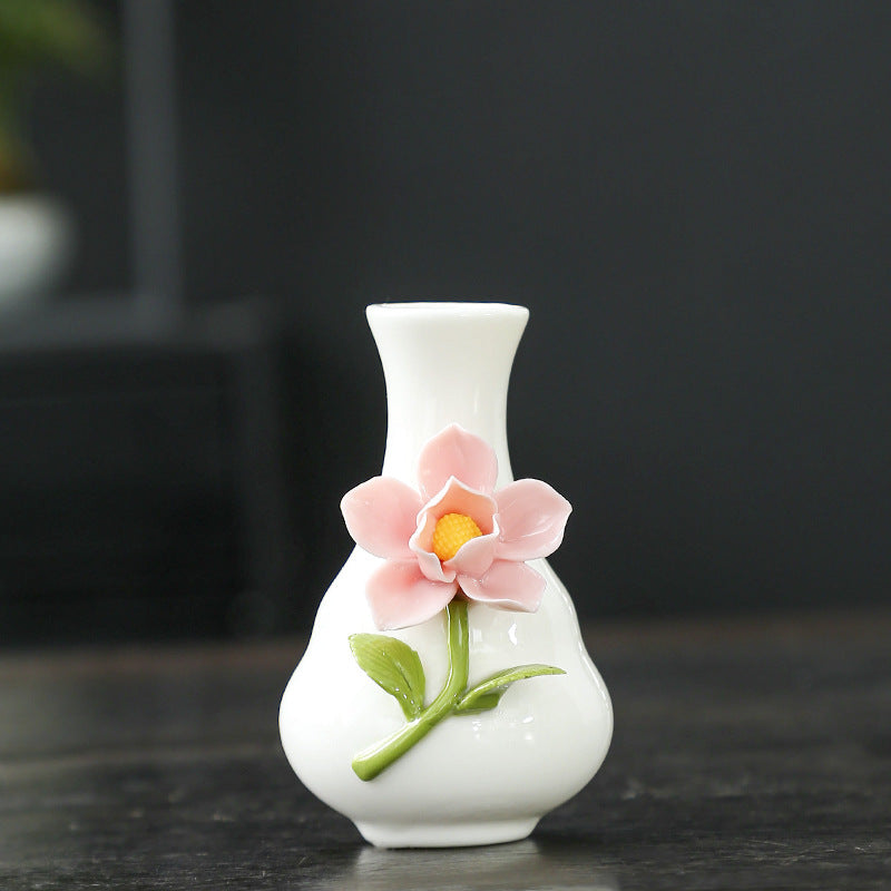 Artistic Floral Porcelain Vase Stornfeild