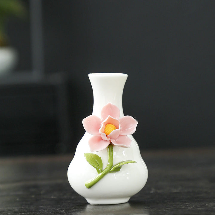 Artistic Floral Porcelain Vase Stornfeild