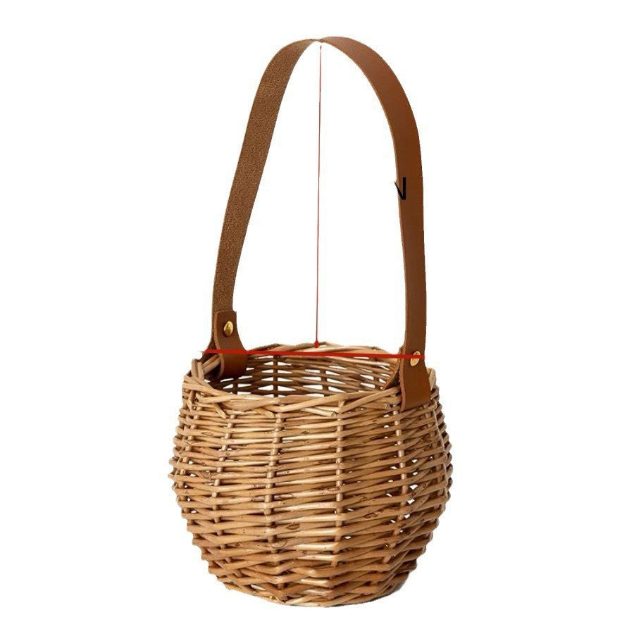 Ladies basket bag with tasteful leather handle Stornfield