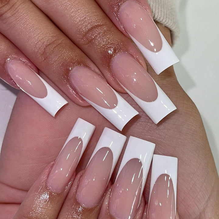 Elegant Crystal-Embellished Press-On Nail Design Stornfield