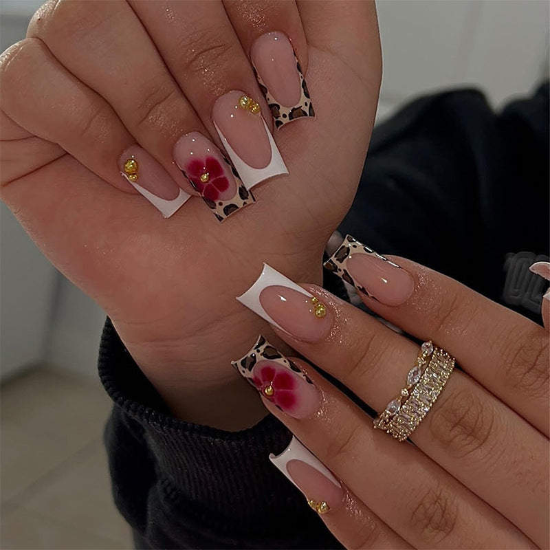 Decorative Flower Press-On Nail Set Stornfield