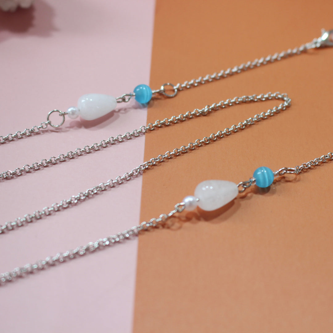Fashionable necklace with elegant stone pendants Stornfield