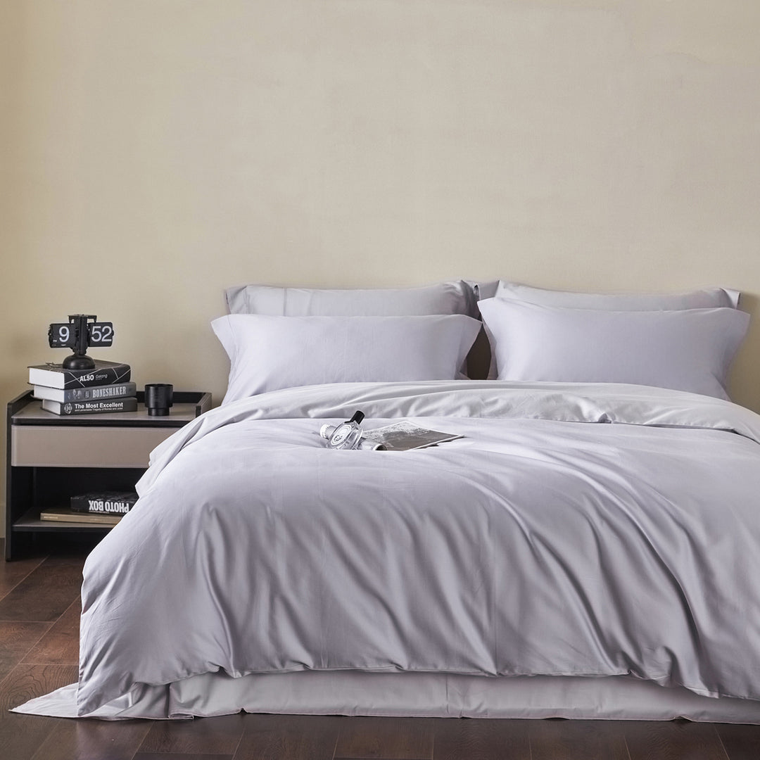 Luxurious Soft Silk Bedding Set