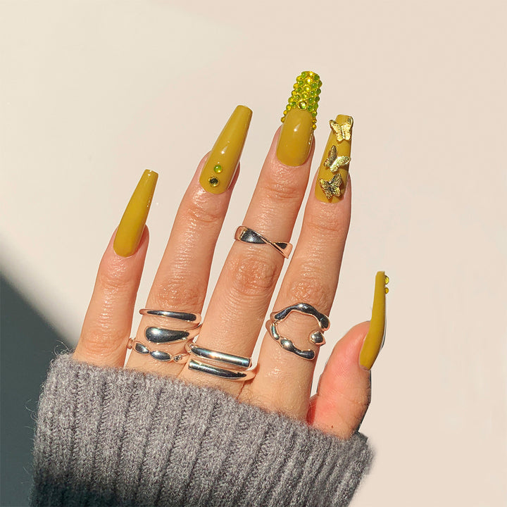 Nail art with heart and lip designs Stornfield