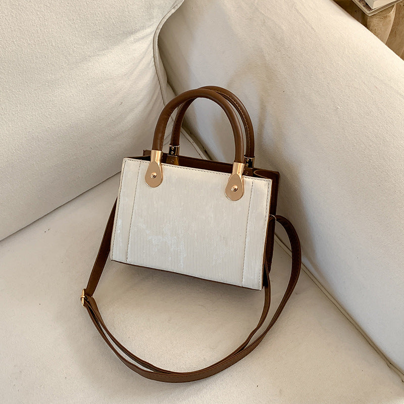 Elegant Textured Handheld Shoulder Bag