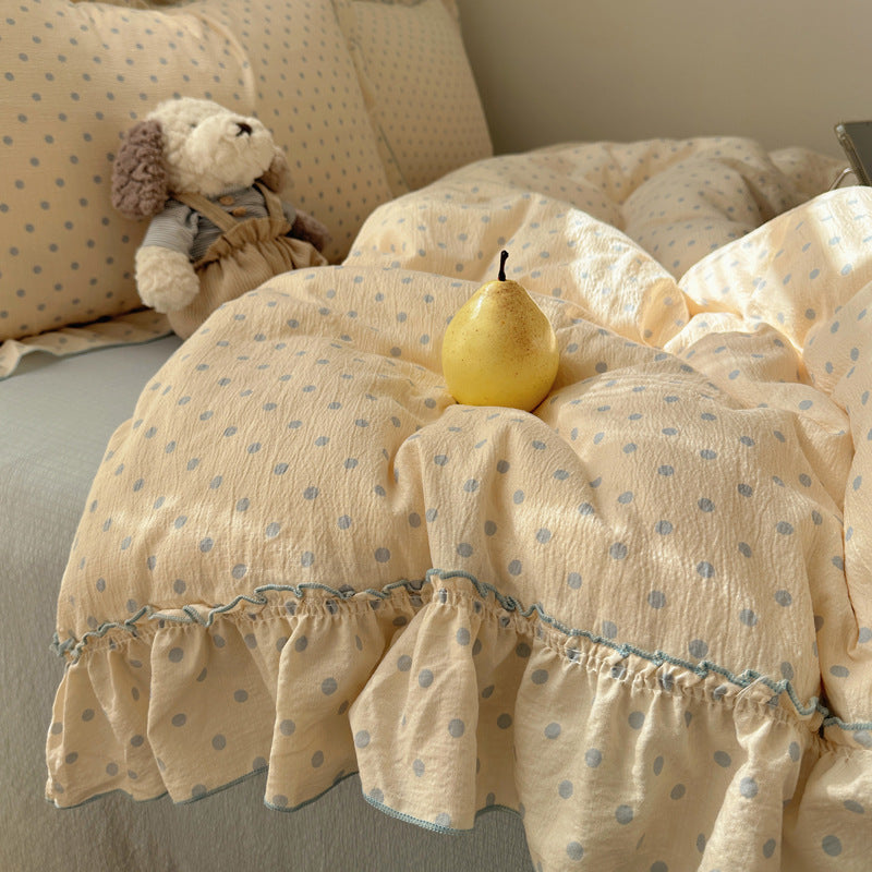 Charming Polka Dot Ruffled Comforter Set