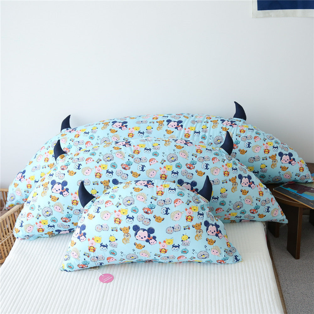 Playful Dog Print Horn-Appliqué Pillowcase Shams Set