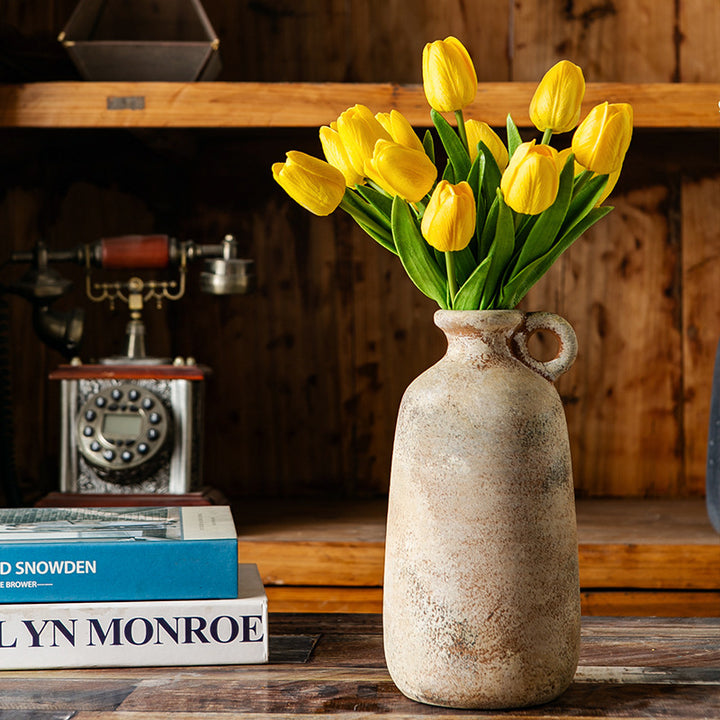 Decorative ceramic vase Stornfield