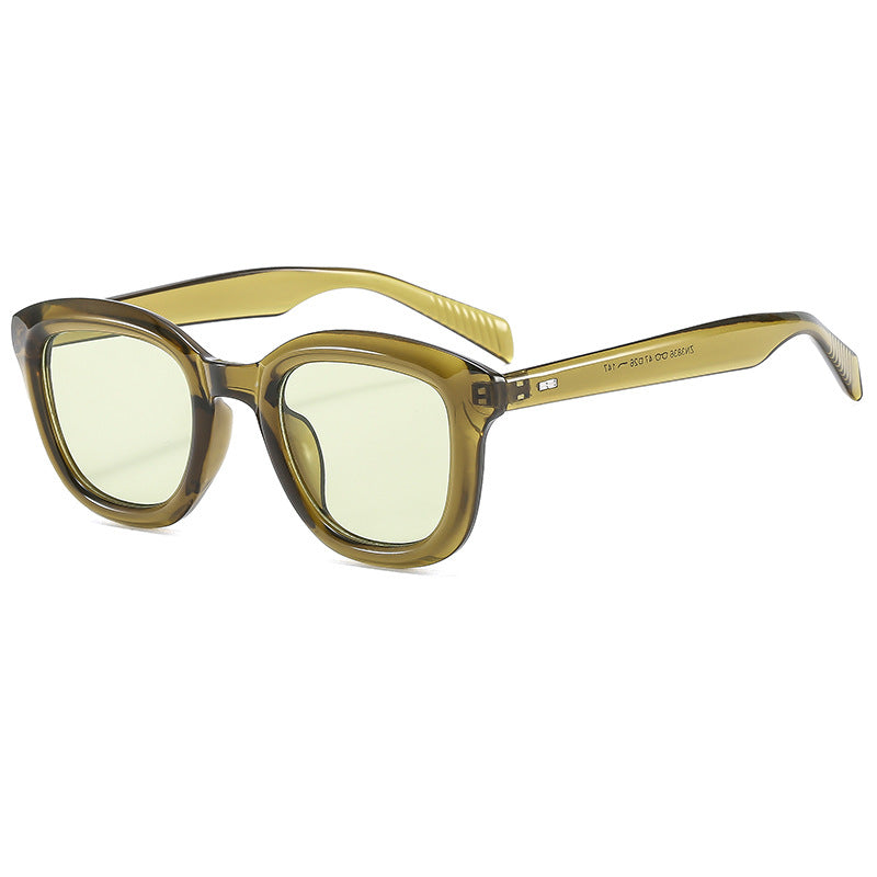 Women’s Fashion Sunglasses in Elegant, Transparent Design Stornfield