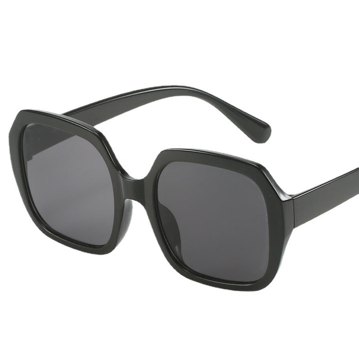 Women's Fashion Oversized Sunglasses with Extravagant Leopard Details Stornfield