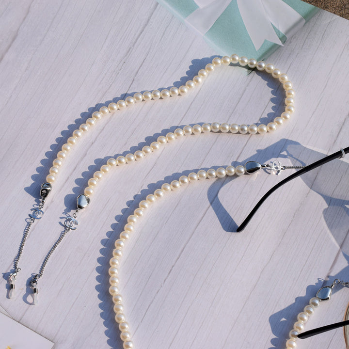 Elegant Faux Pearl Eyewear Chain Stornfield